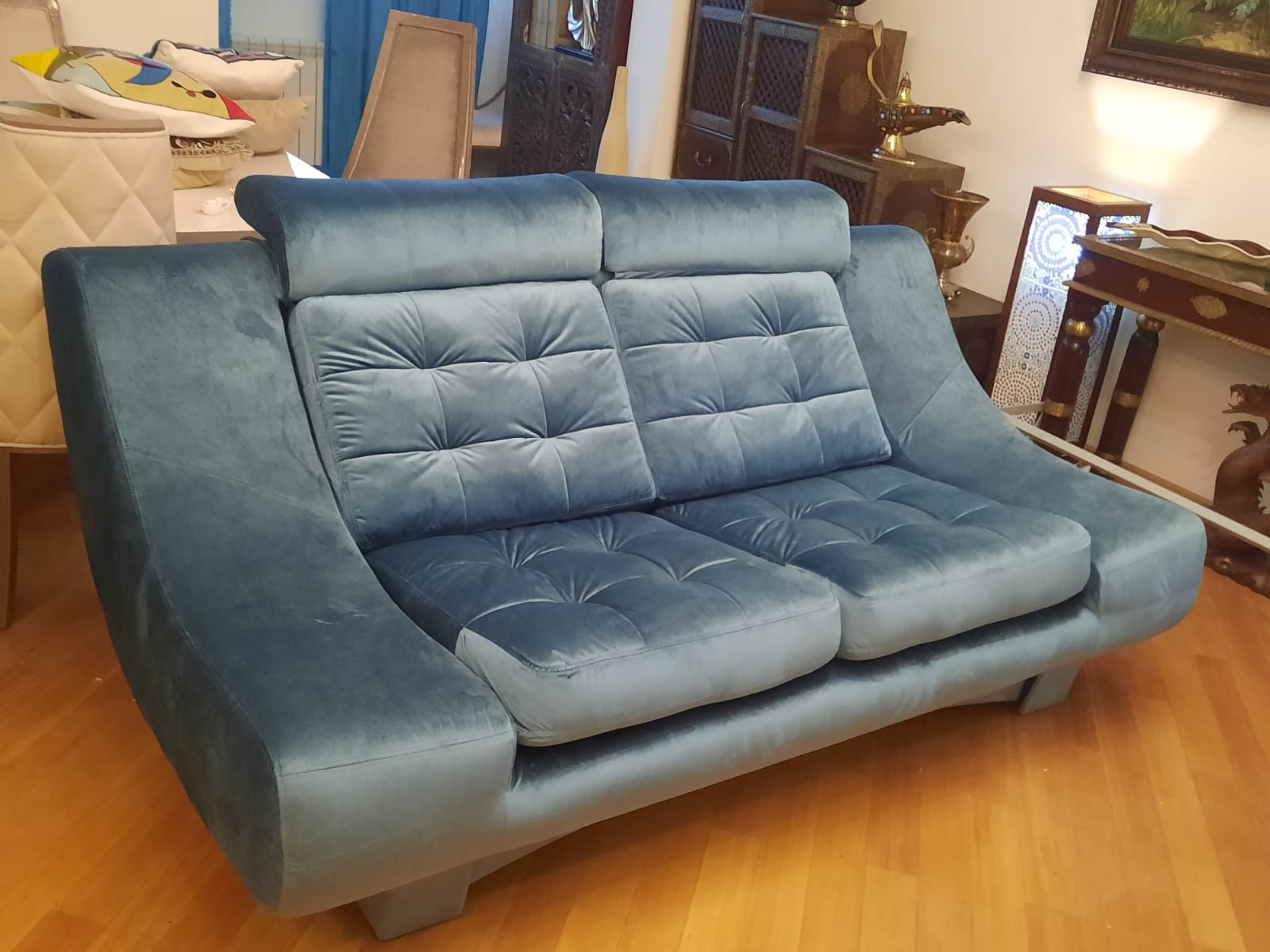 Обивка дивана на дому. Ермолино