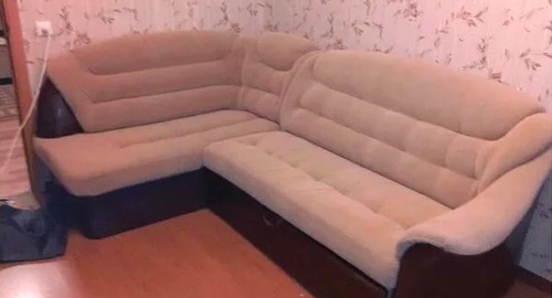 Перетяжка углового дивана. Ермолино